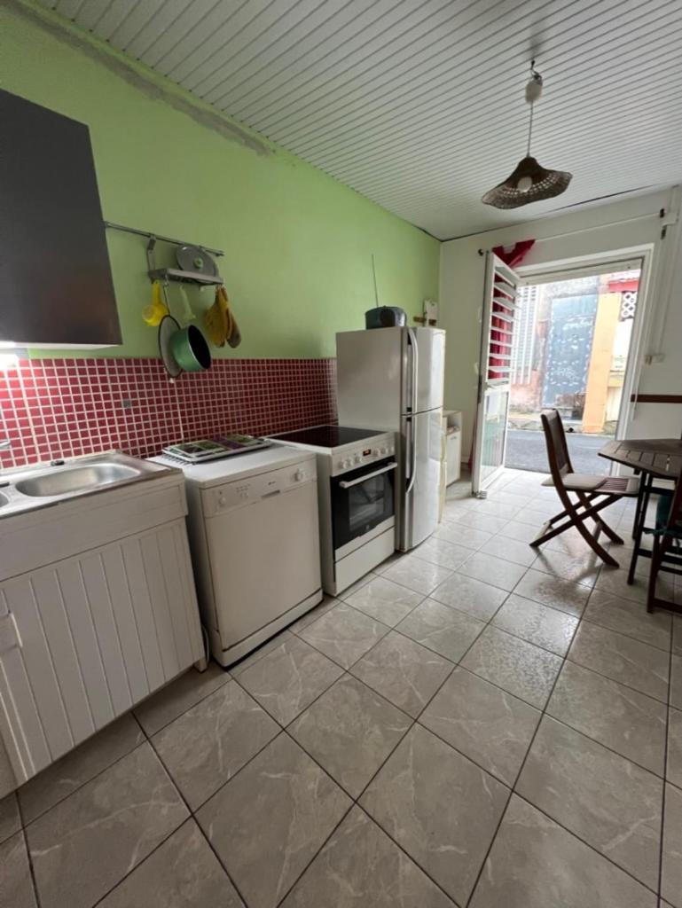 Appartement Le Cocon De Lollita à Sainte-Anne  Extérieur photo